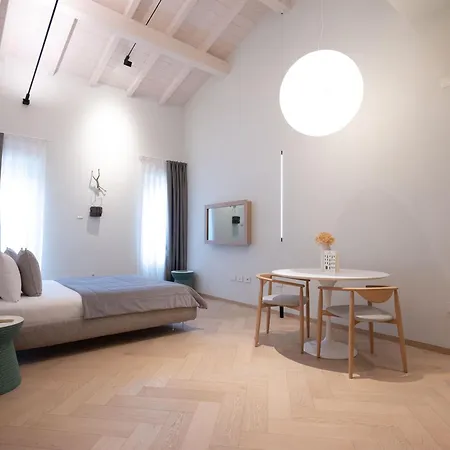 Palazzo Ciopeta - Italian Excellence شقة فيرونا