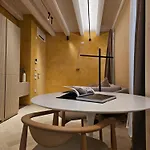 Palazzo Ciopeta - Italian Excellence アパート