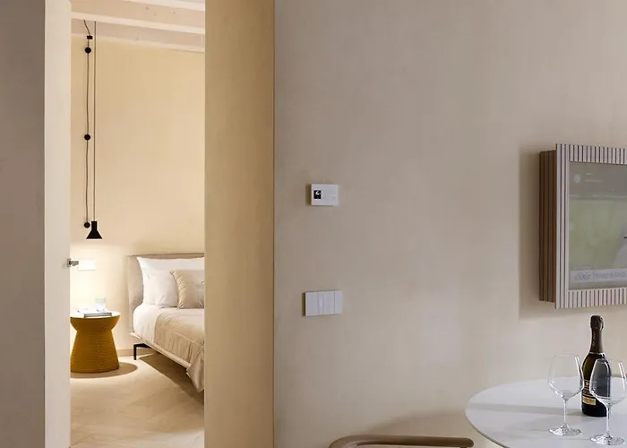 Palazzo Ciopeta - Italian Excellence Апартаменты *