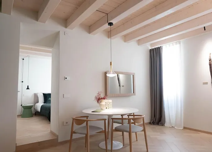 Апартаменты Palazzo Ciopeta - Italian Excellence